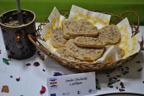SMALEC CHECHELSKI Z JABŁKIEM